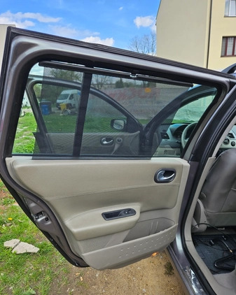 Renault Megane cena 10900 przebieg: 262000, rok produkcji 2004 z Chrzanów małe 137
